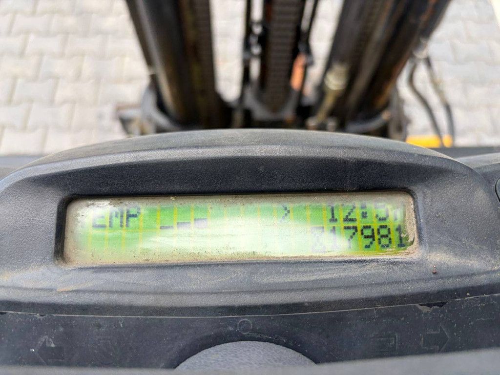 Forklift Yale GLP20SVX LPG 1770kg 4.9m 2006