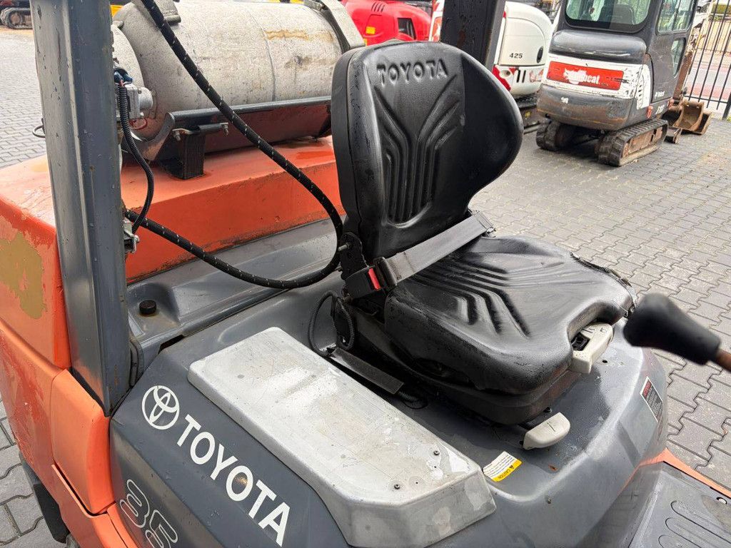 Forklift Toyota 7FGCU35 LPG 3500kg 6m 2012