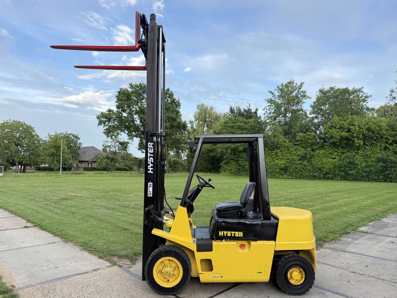 Frisse Hyster 2.5 tonner diesel heftruck Sideshift verlichting