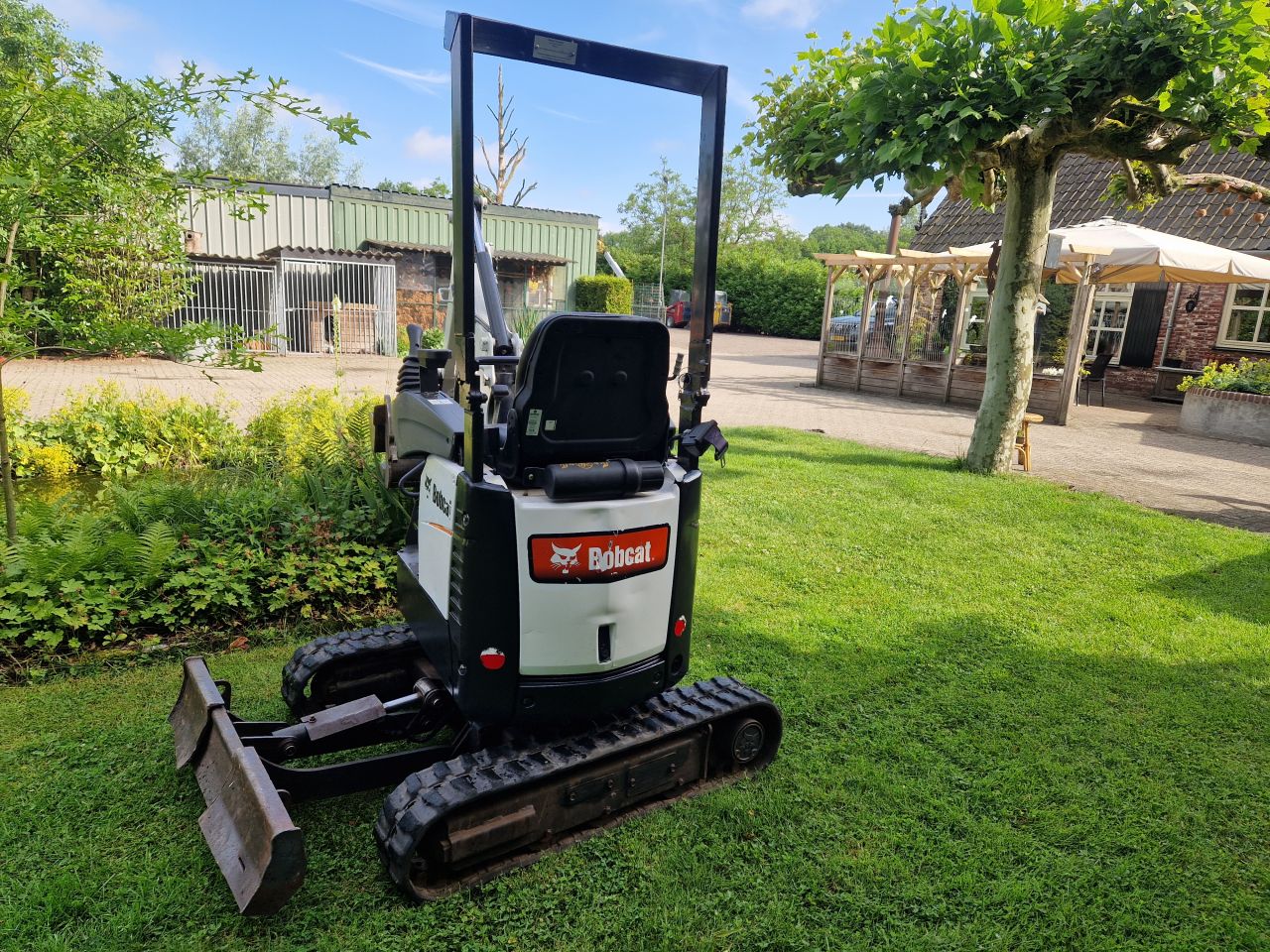 Minigraver bobcat e10