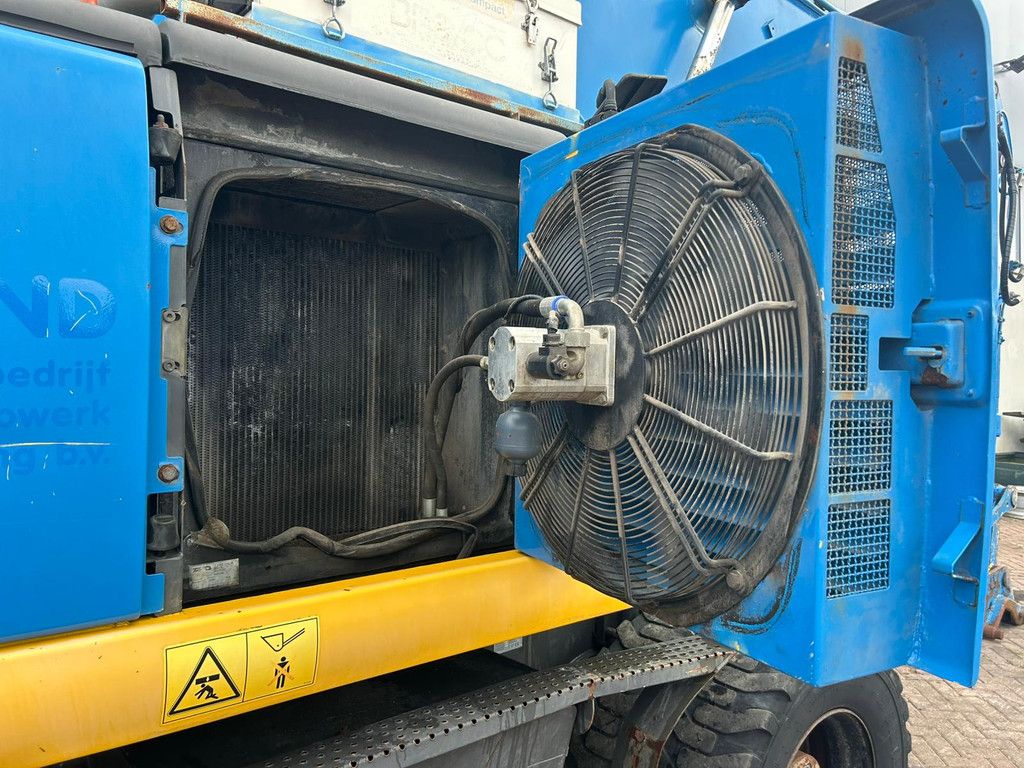New Holland MH Plus