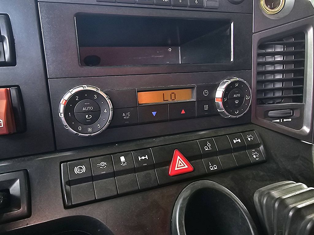 MERCEDES-BENZ ANTOS 2543 adr,durabright