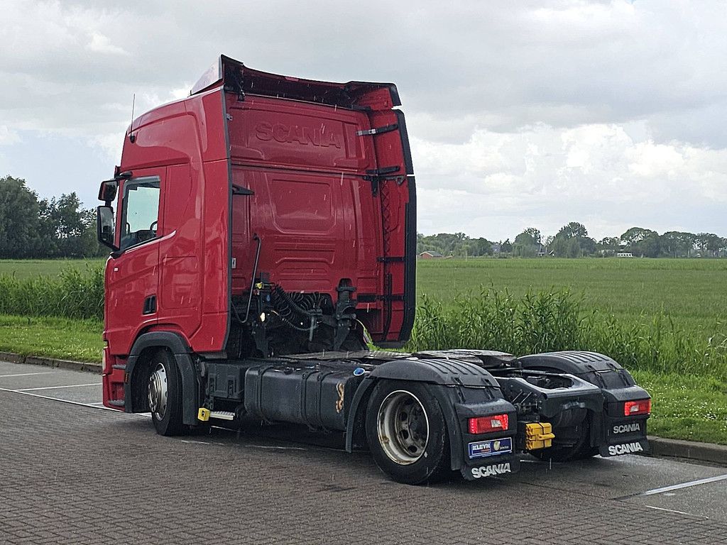 SCANIA R450