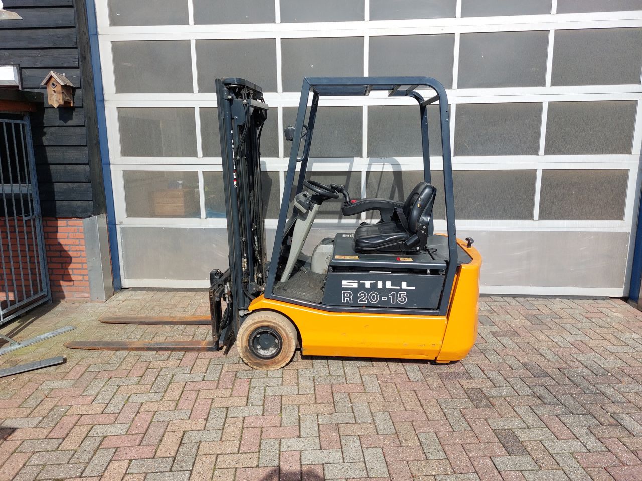 Still R20-15 triplex sideshift