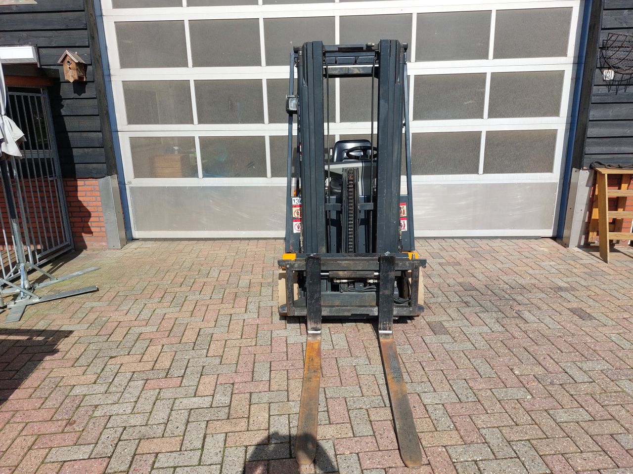 Still R20-15 triplex sideshift