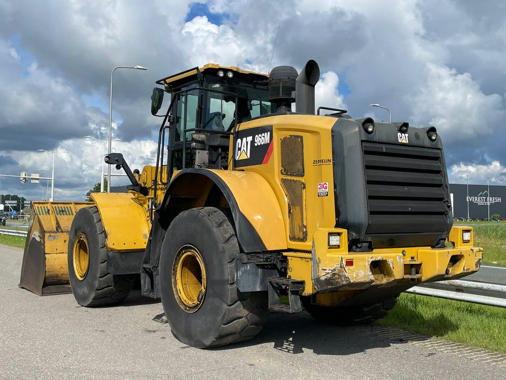 Caterpillar 966M