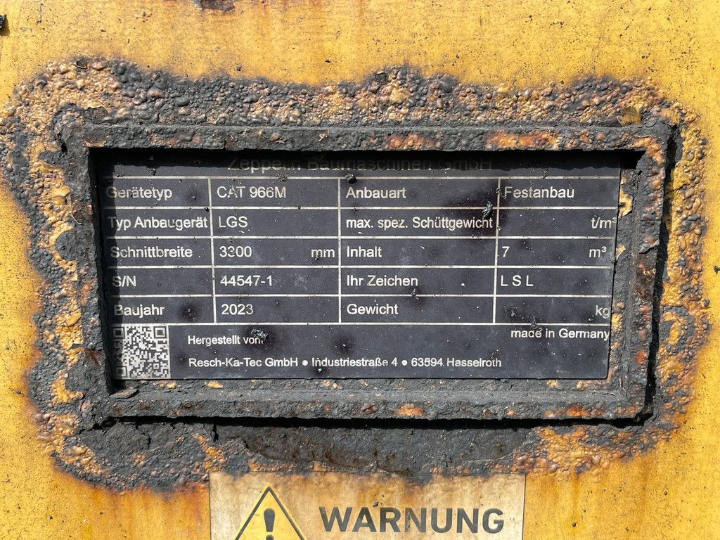 Caterpillar 966M