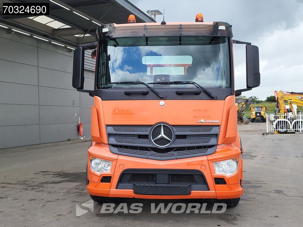 Mercedes Antos Antos 2024 4X2 HYVA Lift NG2014TAXL Engine Brake Automatic Euro 6