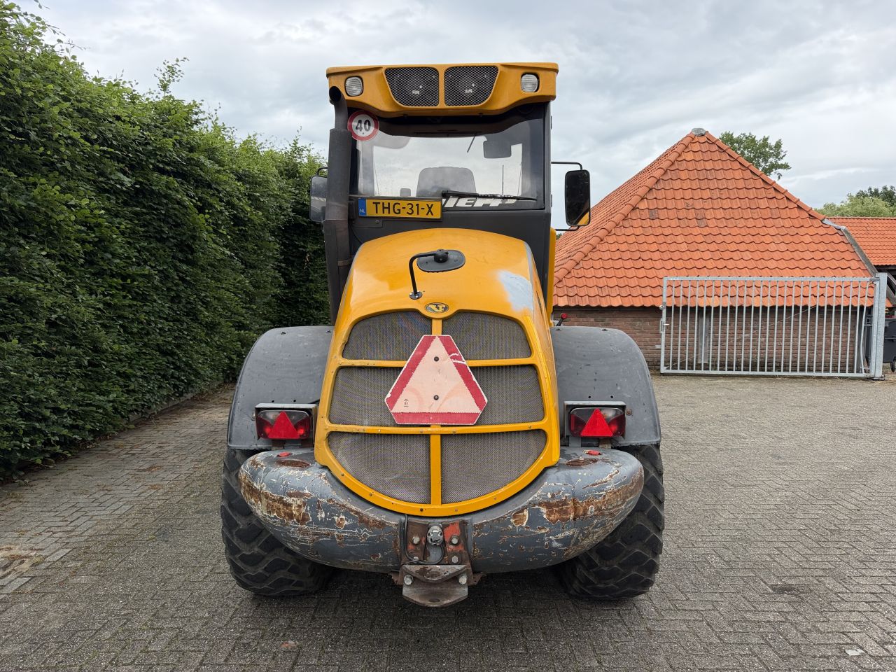 Venieri 963B shovel met 5931 uur