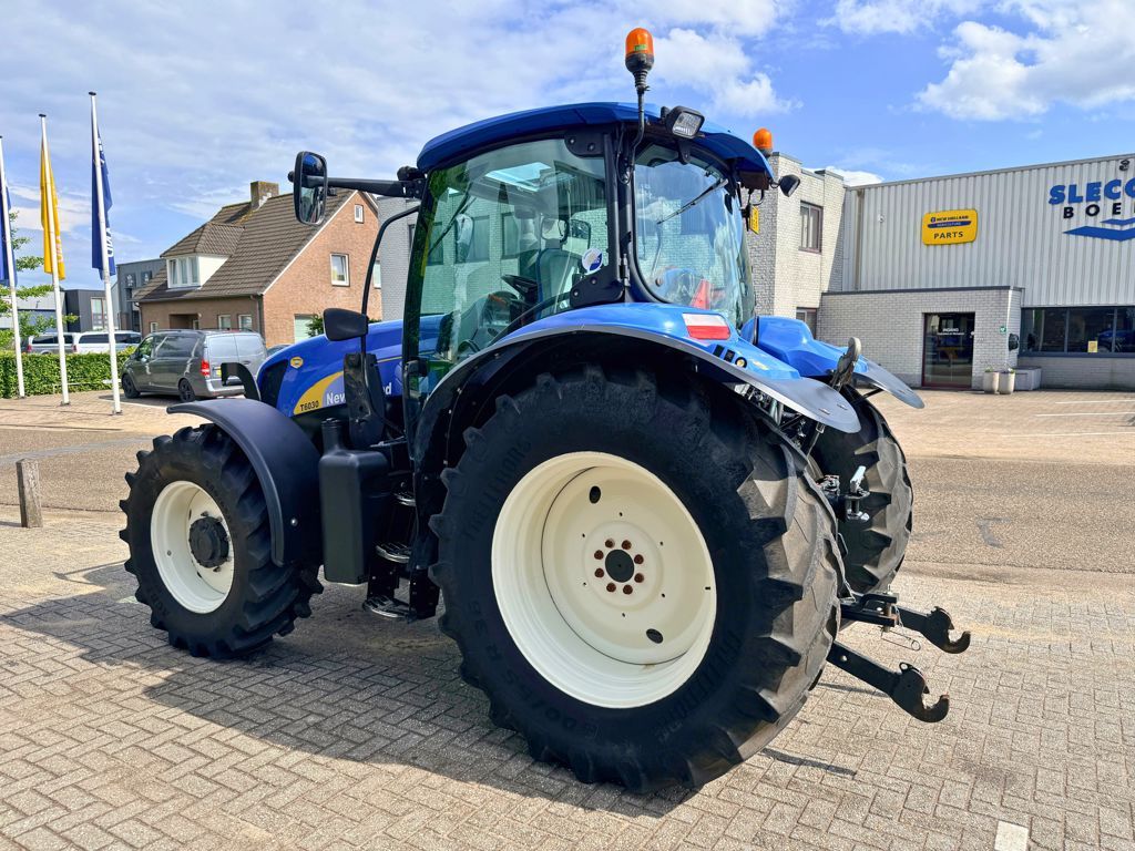 New Holland T6030 Delta Electro Command