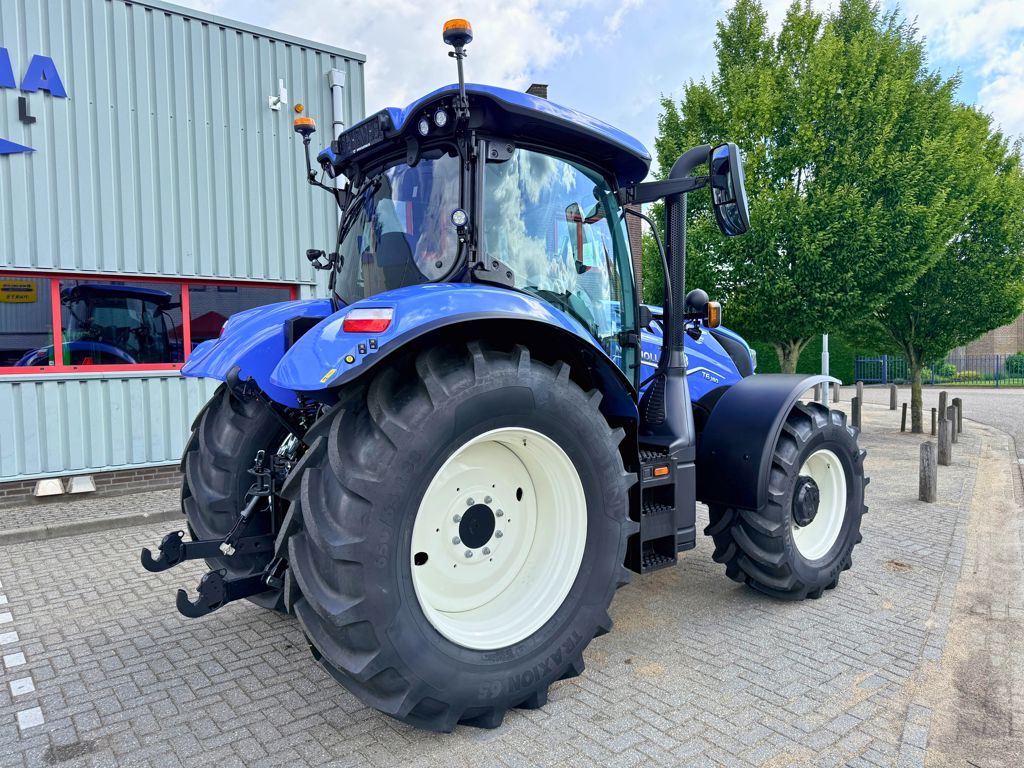 New Holland T6.180 AC Stage V MY22