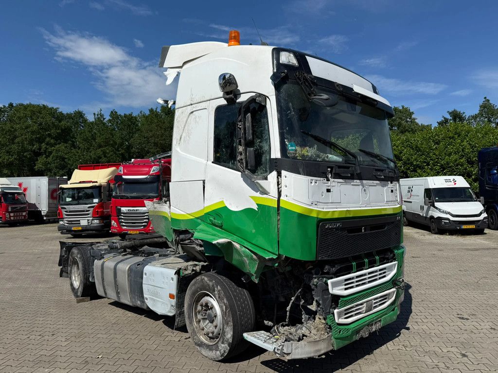 Volvo FH 460 712.953KM KB Chasnr DAMAGE engine+gearbox OK