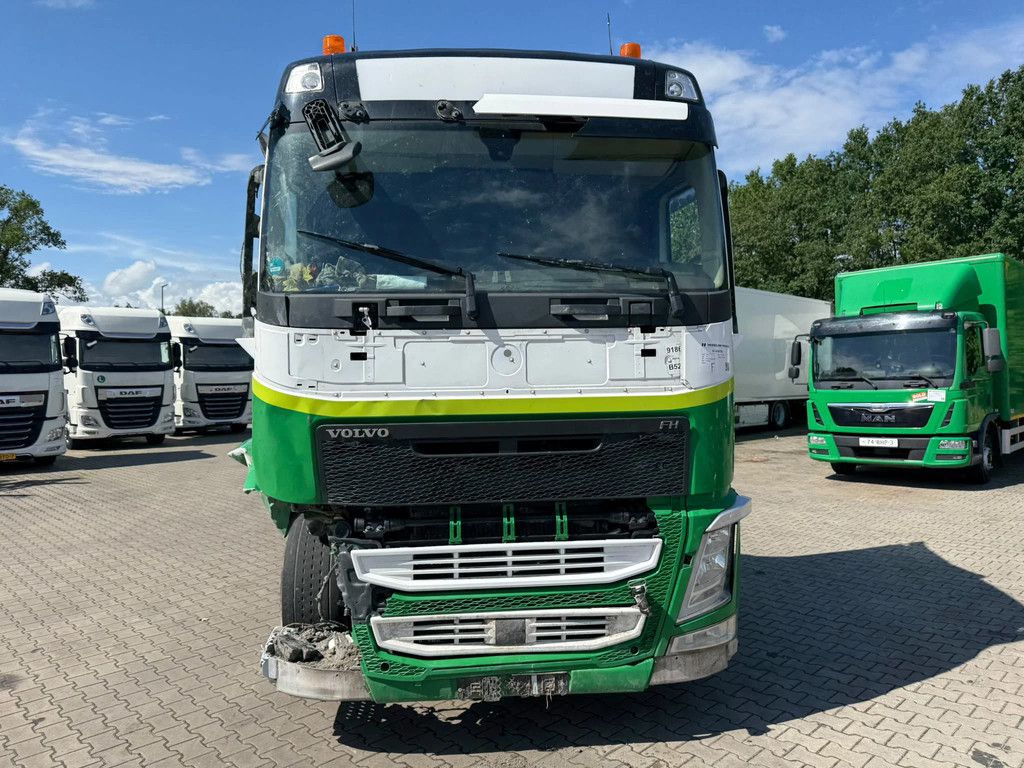 Volvo FH 460 712.953KM KB Chasnr DAMAGE engine+gearbox OK
