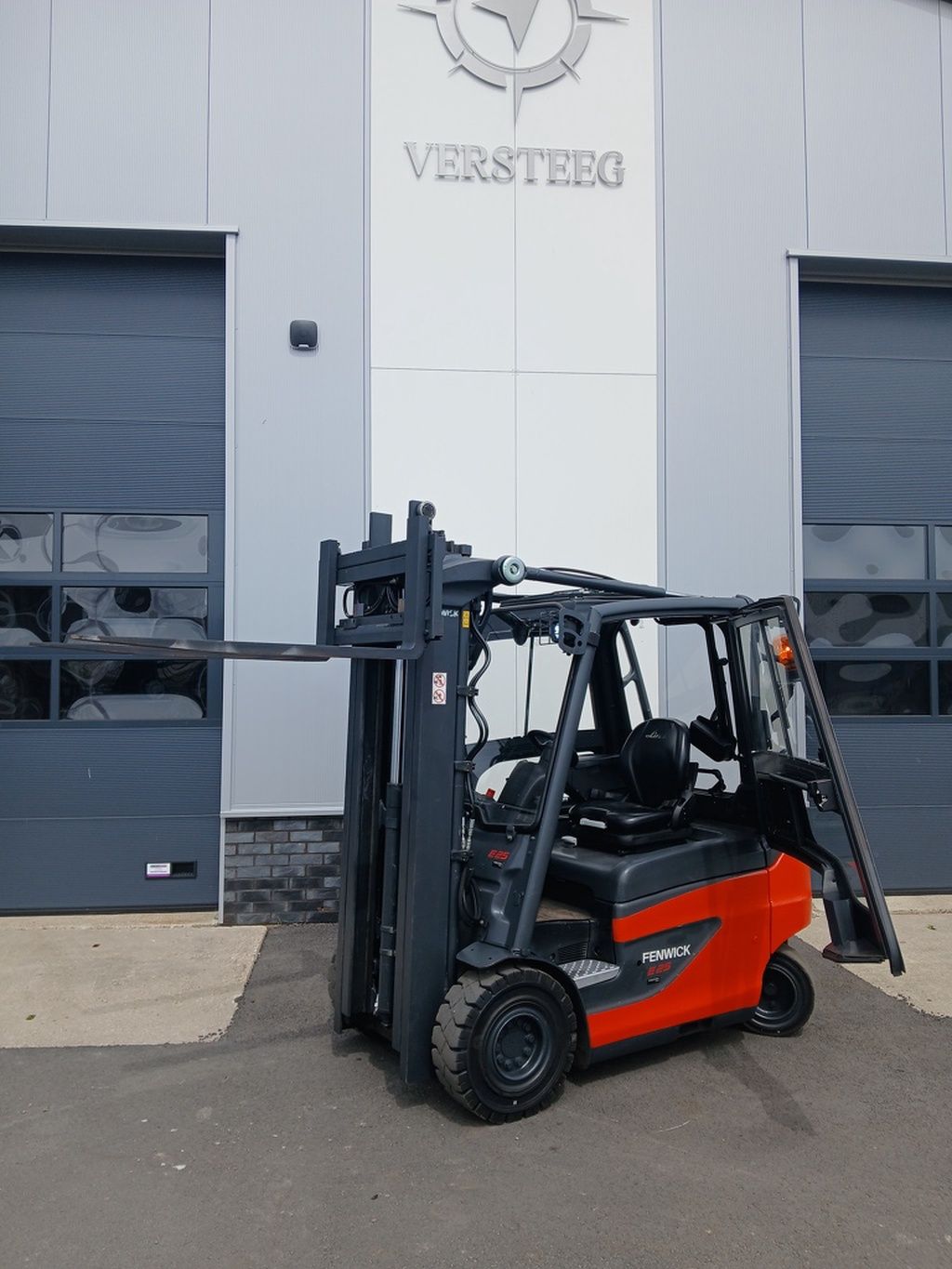 Linde E25-01
