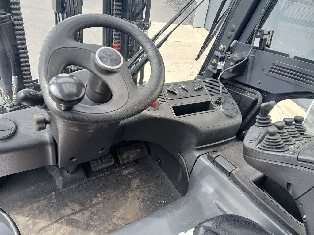 Linde E25-01