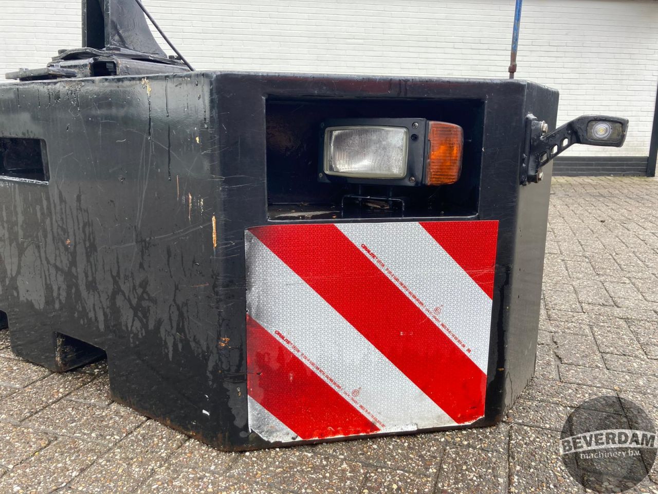 Frontbumper / Frontgewicht
