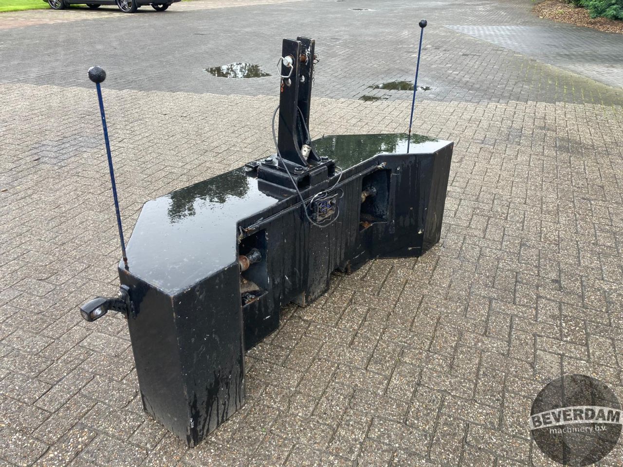 Frontbumper / Frontgewicht