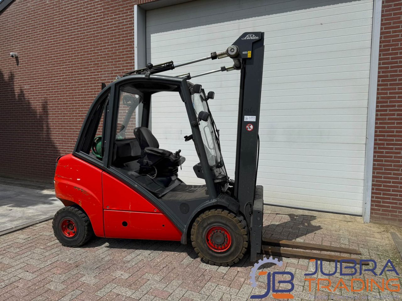 Linde H35T LPG Forklift | 2004 | 7800H | 3.5T | 6 Metres