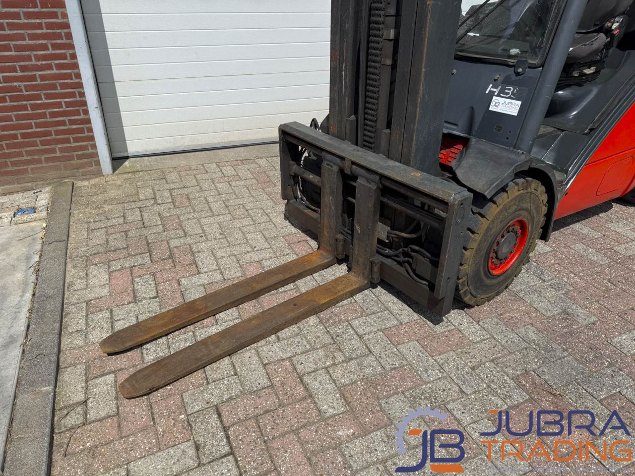 Linde H35T LPG Forklift | 2004 | 7800H | 3.5T | 6 Metres