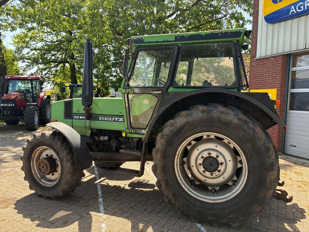 Deutz-Fahr DX-90