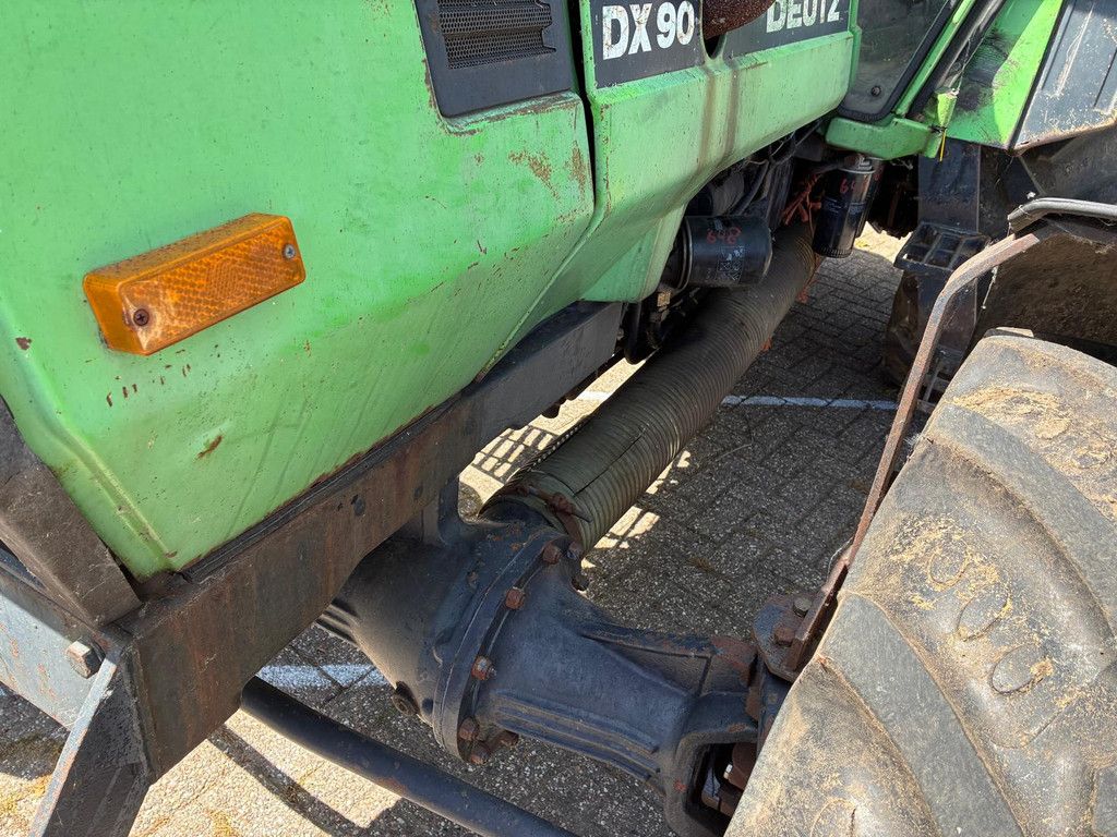 Deutz-Fahr DX-90