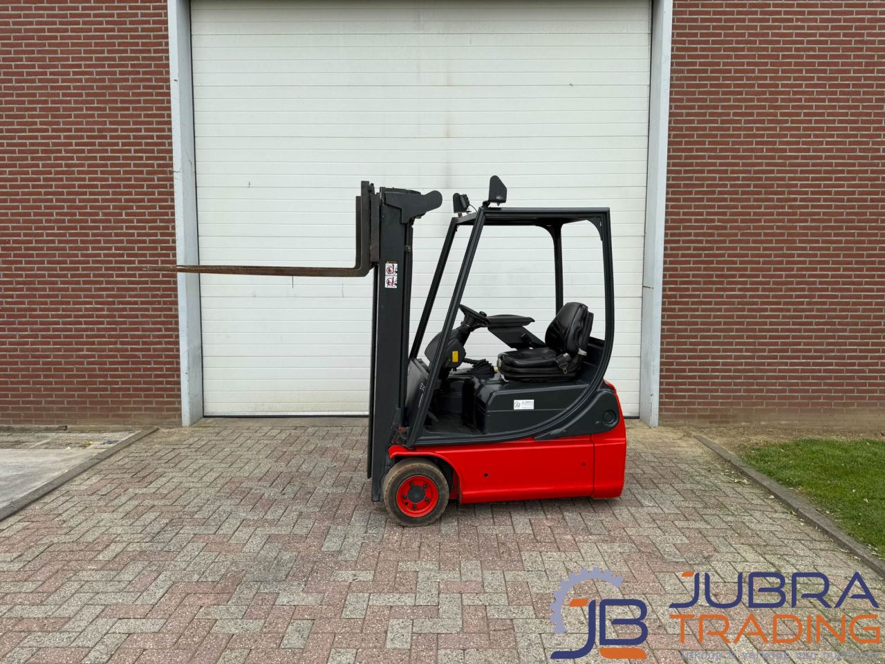 Linde E14-02 Electric Forklift | 1999 | 10442H | 1.4T | 4.5M