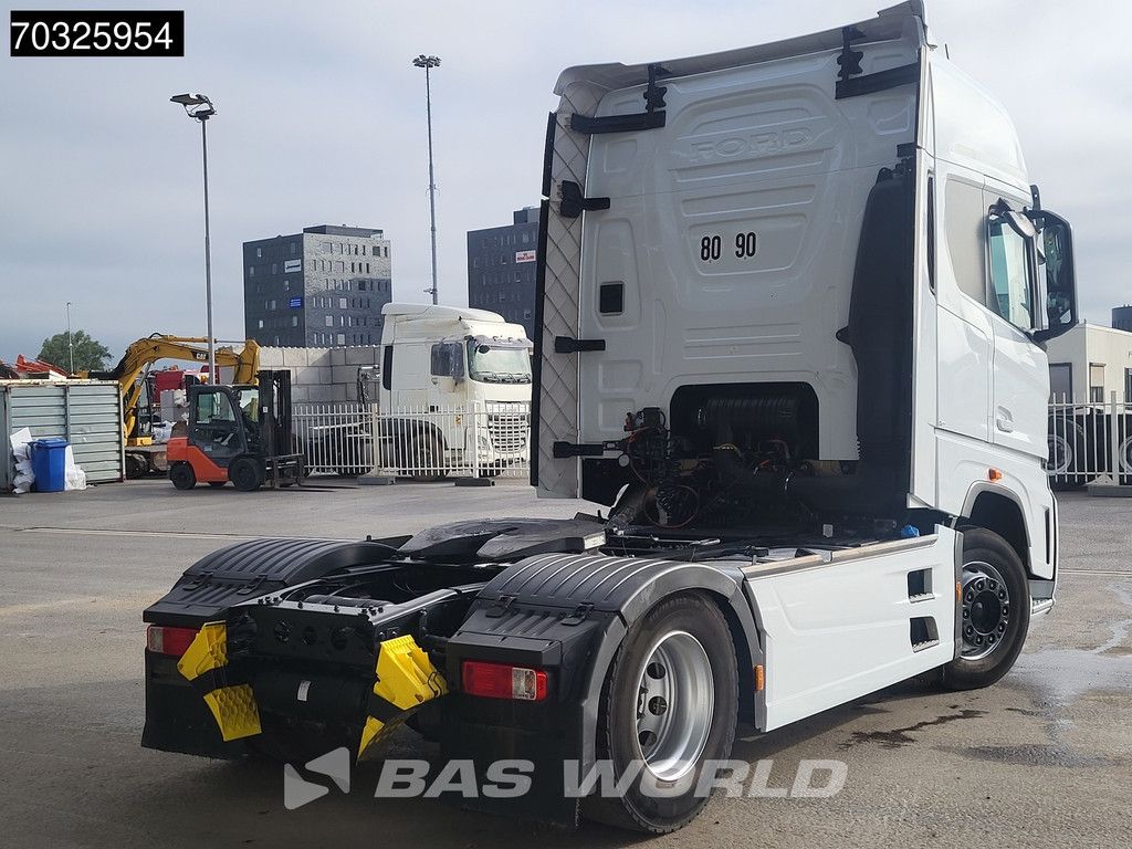 Ford F-Max 500 4X2 Retarder 2xTanks ACC Navi Standklima