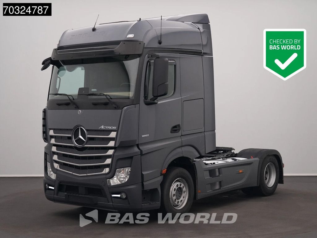 Mercedes Actros 1851 4X2 BigSpace Retarder 2xTanks ACC