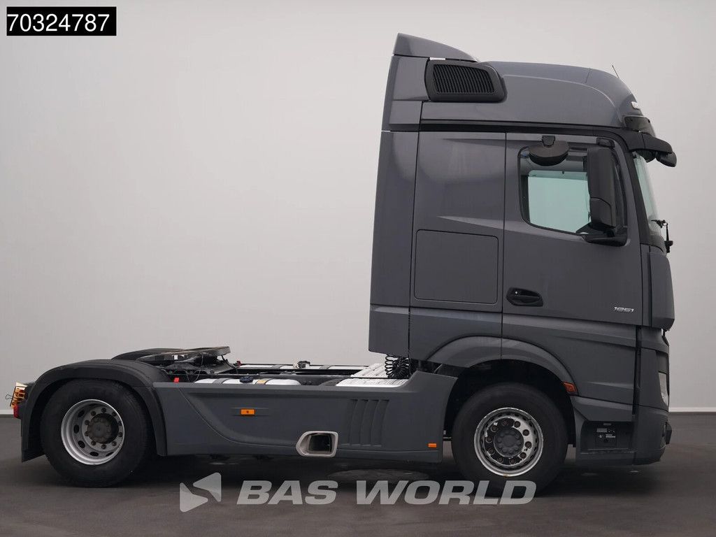 Mercedes Actros 1851 4X2 BigSpace Retarder 2xTanks ACC