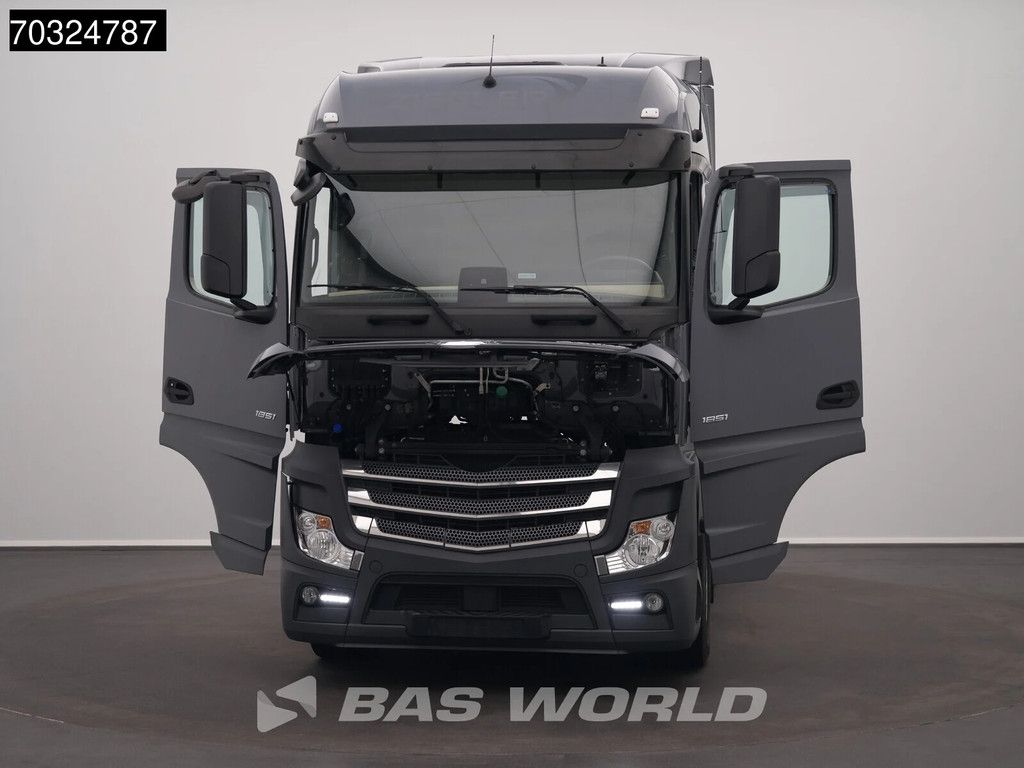 Mercedes Actros 1851 4X2 BigSpace Retarder 2xTanks ACC