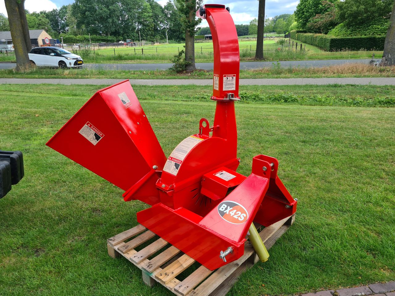 Dong Feng DF 224G3 trekker tuin tractor versnipperaar bloter.