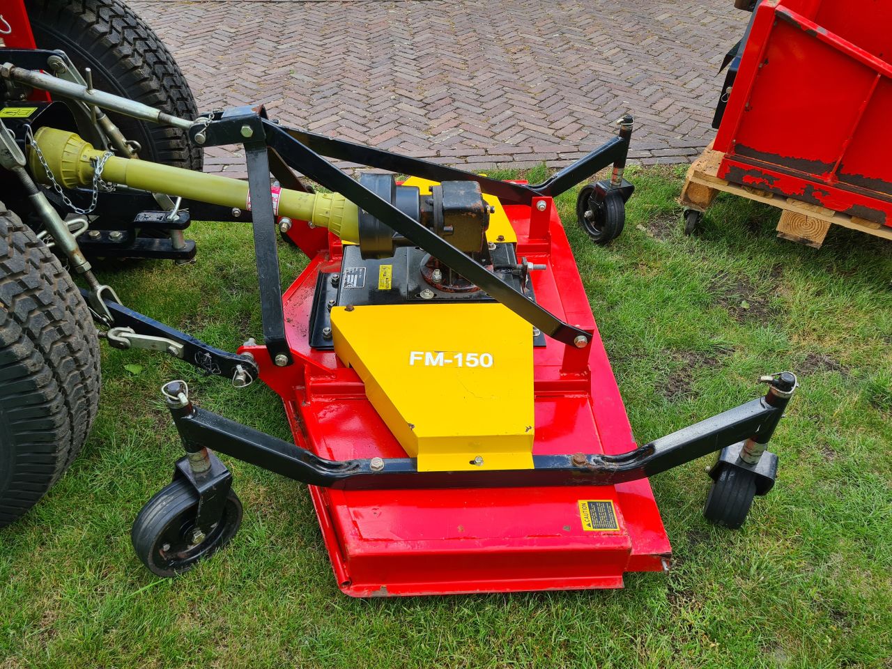 Dong Feng DF 224G3 trekker tuin tractor versnipperaar bloter.