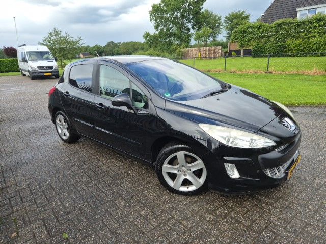 Peugeot 308 1.6 THP XT