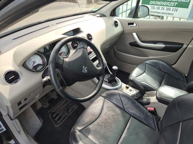 Peugeot 308 1.6 THP XT