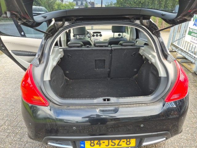 Peugeot 308 1.6 THP XT
