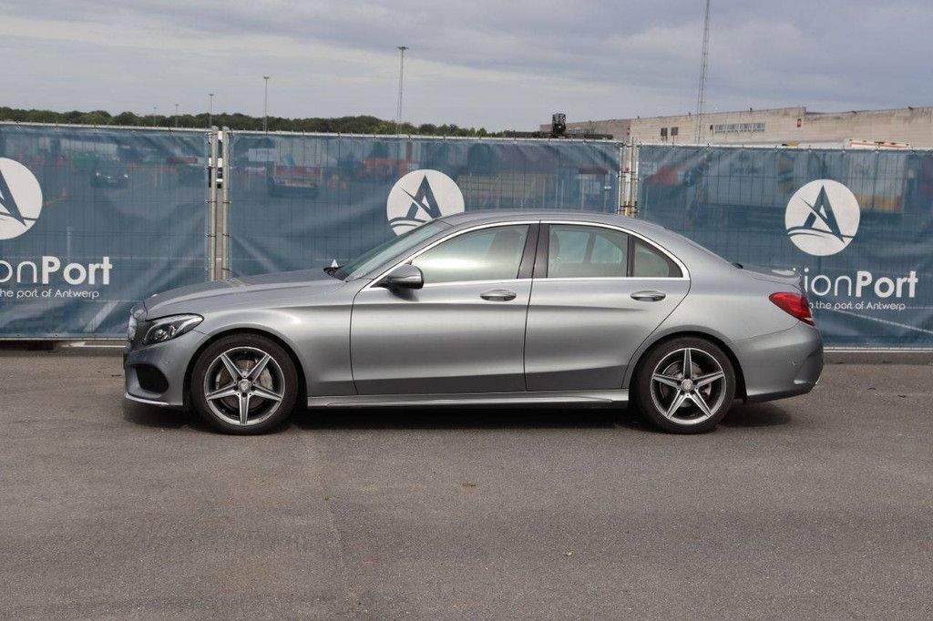 Pkw Mercedes-Benz C-Klasse Benzin 184 PS 2016 (Margin)