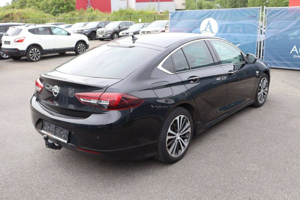 Passenger car Opel Insignia Diesel 110hp 2019 (Margin)