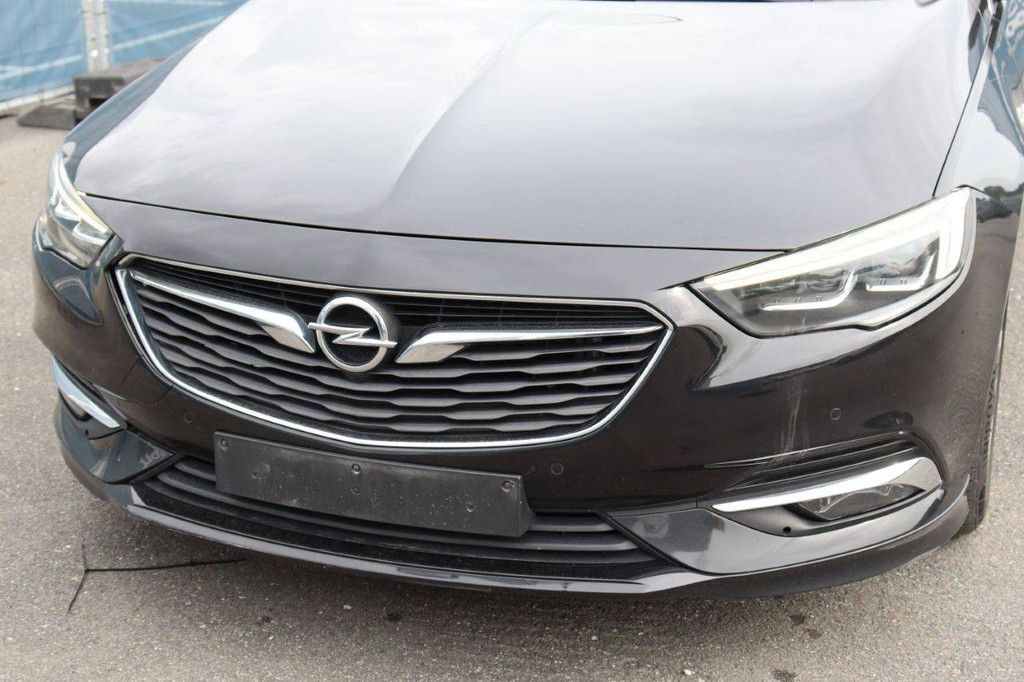 Passenger car Opel Insignia Diesel 110hp 2019 (Margin)