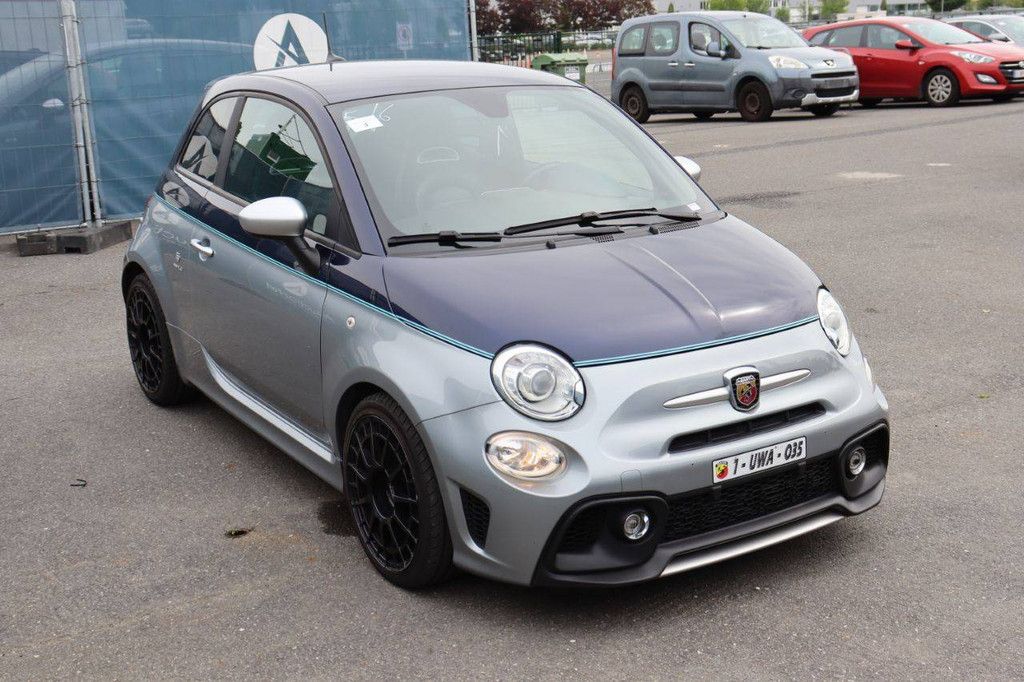 Pkw Abarth 695 Benzin 180 PS 2018 (Margin)