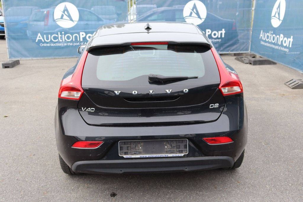 Passenger car Volvo V40 Diesel 120hp 2017 (Margin)