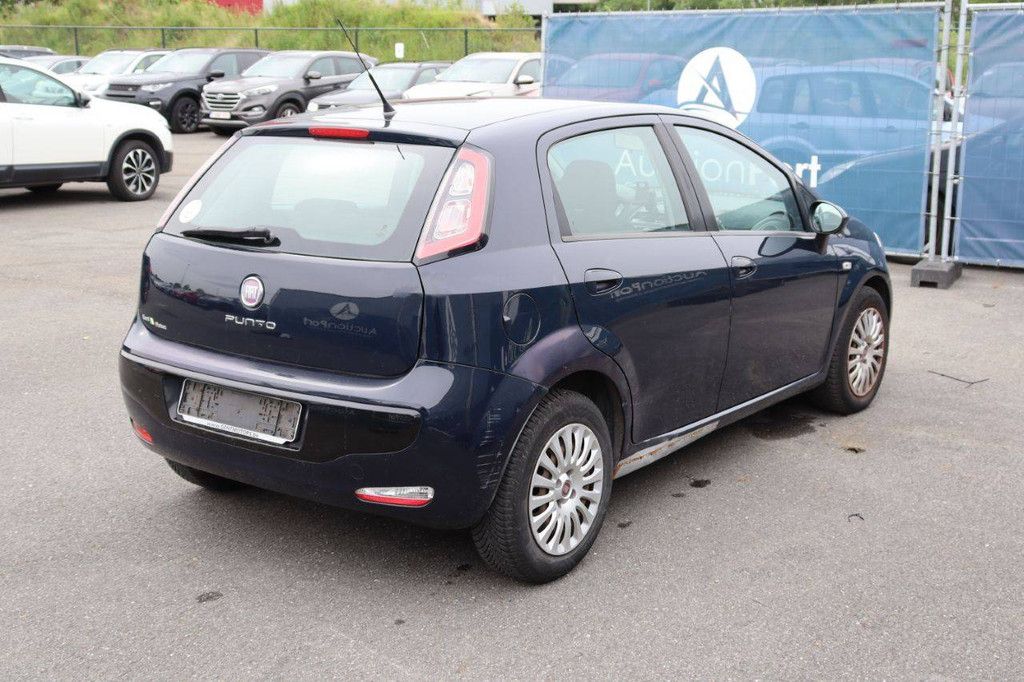 Pkw Fiat Grande Punto Diesel 82 PS 2011 (Marge)