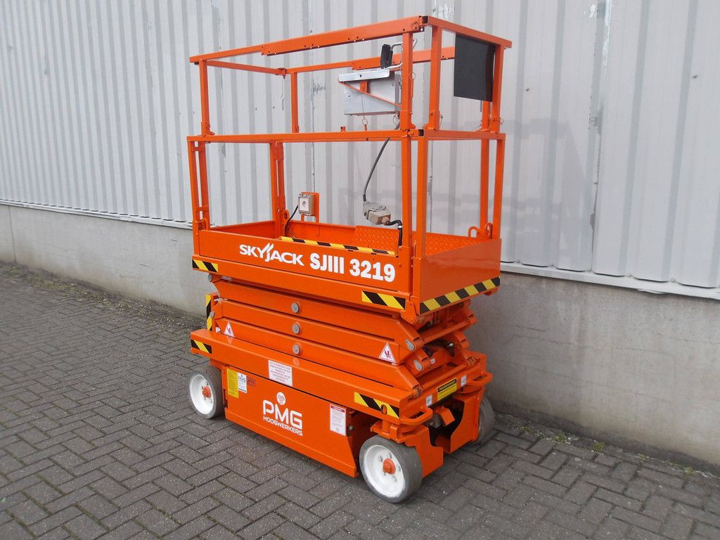 Skyjack SJ3219 Scherenbühne 7,81 m elektrisch 2017