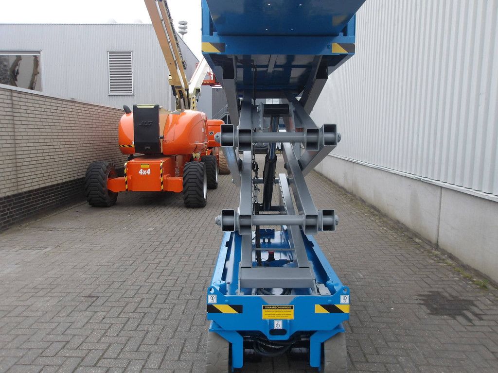 Scherenbühne Genie GS-2032 8,10 m elektrisch 2013