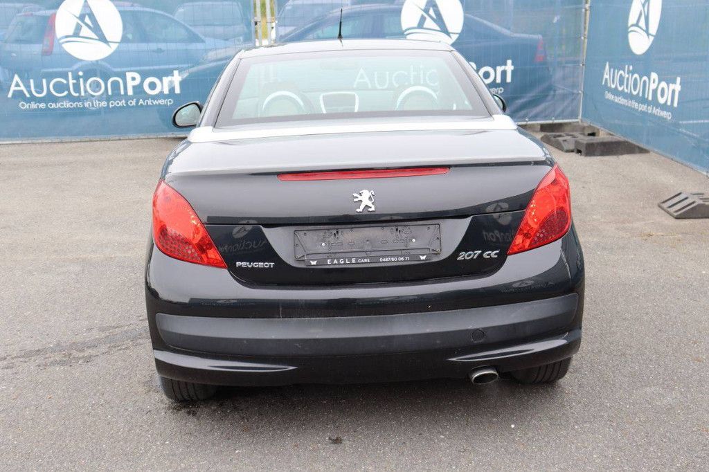 Peugeot 207 CC Petrol 120hp Convertible Passenger Car 2008 (Margin)