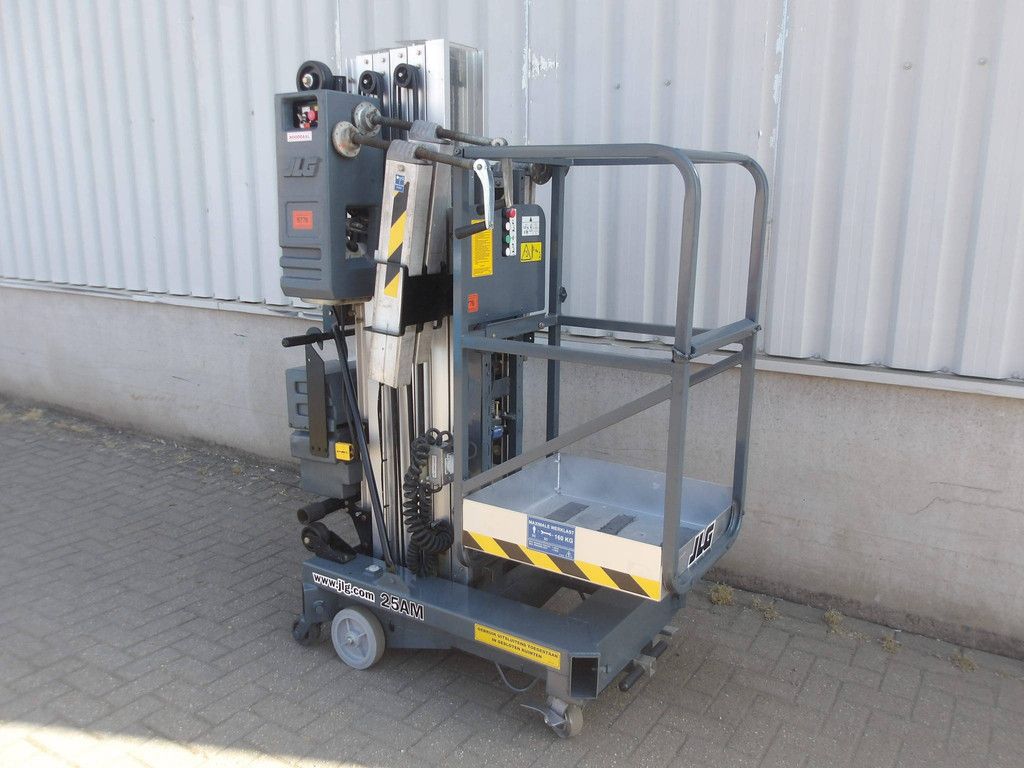 Electric Mast Lift JLG 25AM 9.67m Electric 2015