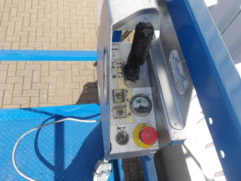 Schaarhoogwerker Skyjack SJ4626 9.92m Elektrisch 2015