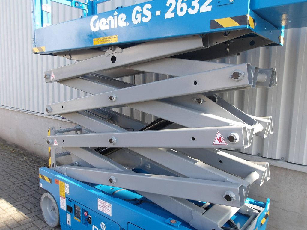 Scherenbühne Genie GS-2632 9,96 m elektrisch 2016