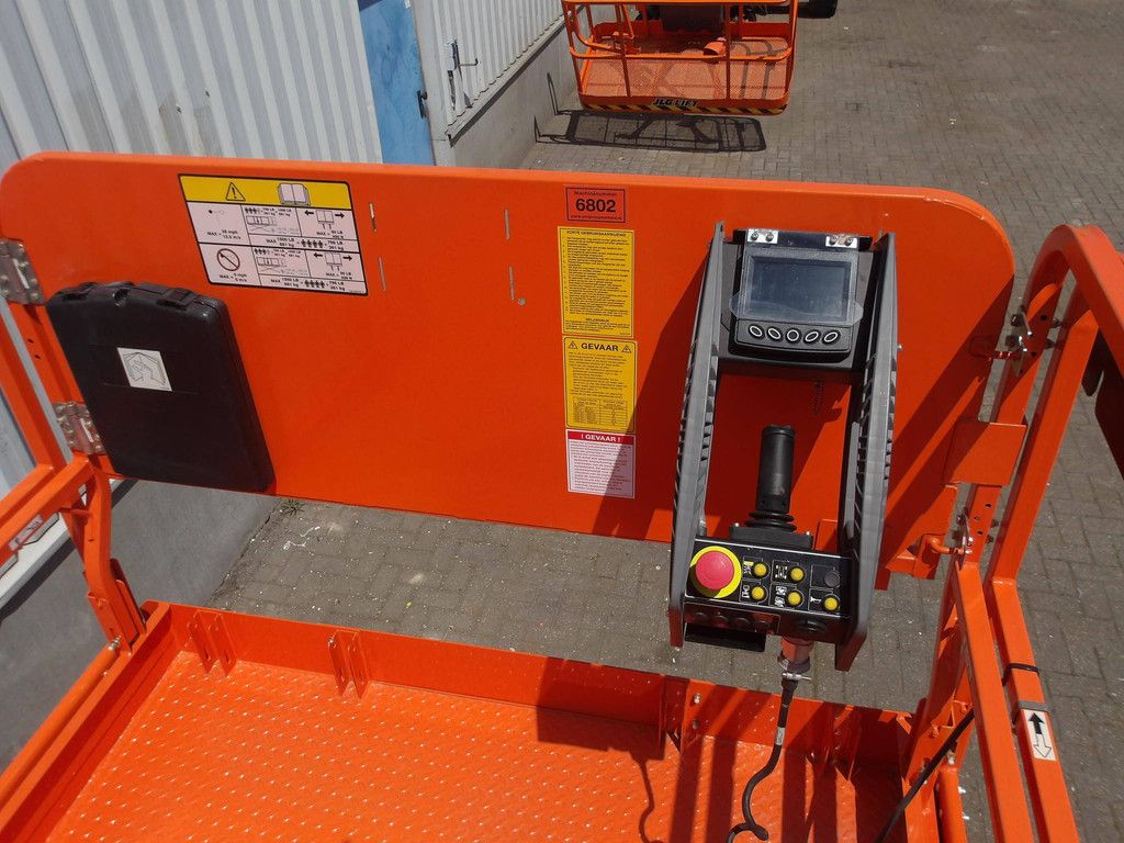 Scissor lift JLG ERT2669 10m 2022 New