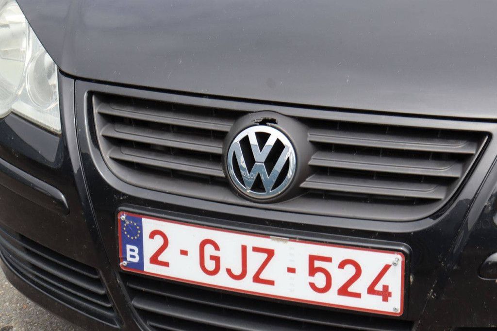 Passenger car Volkswagen Polo Petrol 65hp 2006 (Margin)