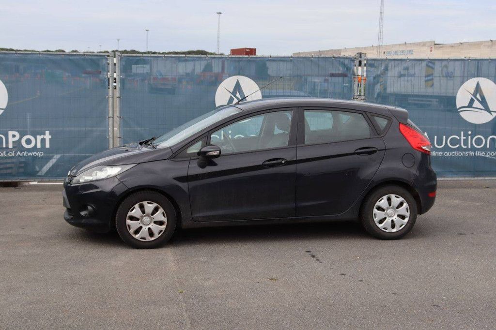 Passenger car Ford Fiesta Diesel 95hp 2011 (Margin)